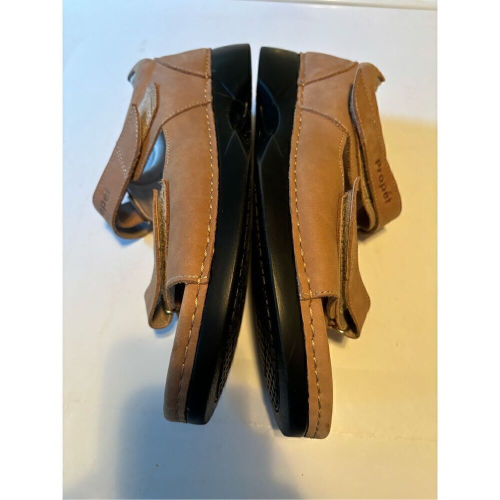 Propet Sandals  - Picture 4 of 6